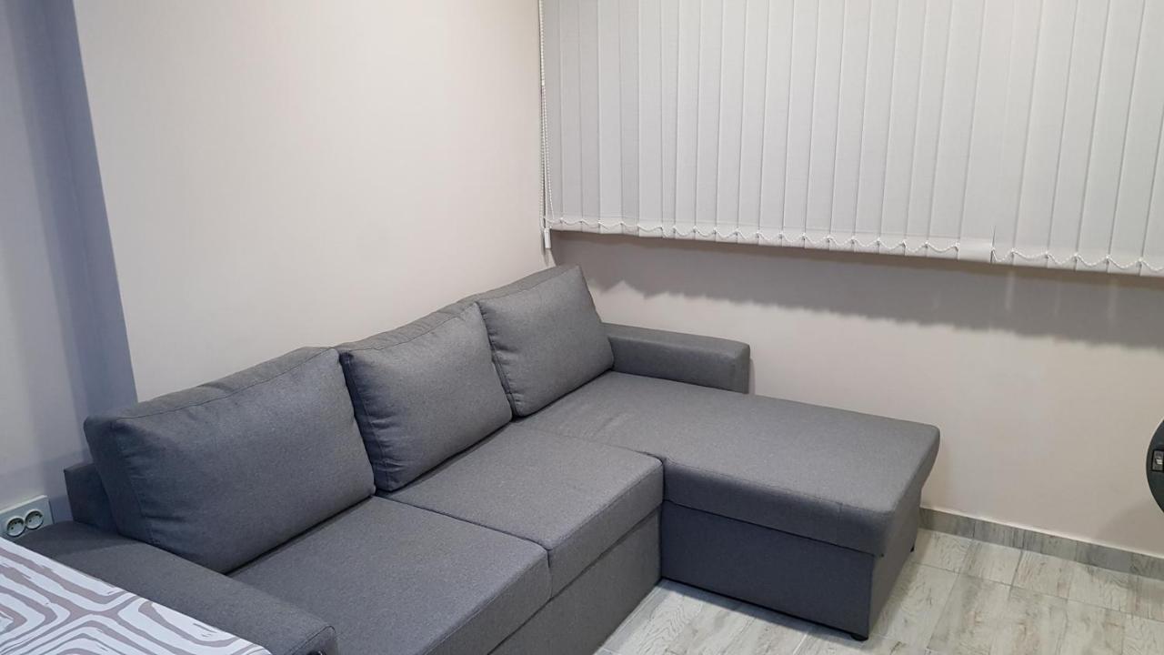 за гости ива Apartment Ruse